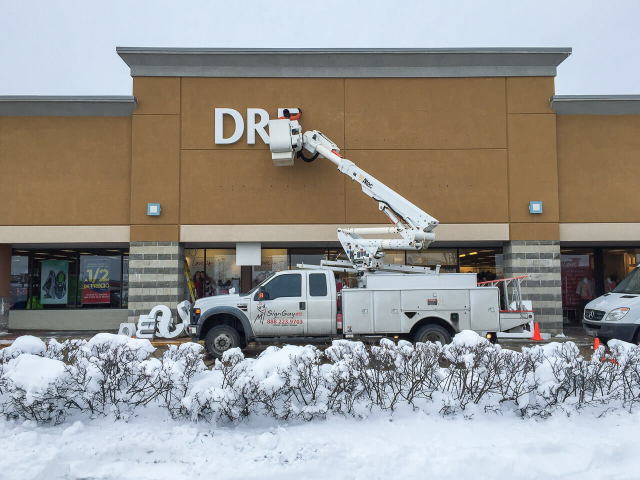 Window Graphics and Commercial Signage Removal MySign Guy